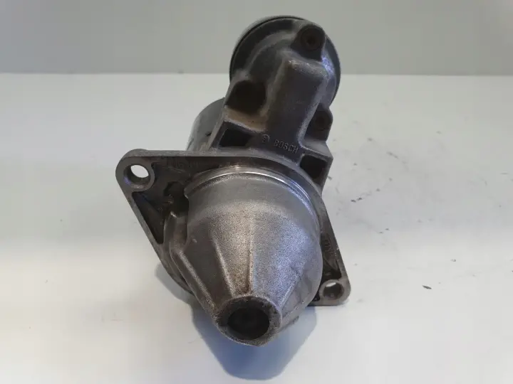 Opel Vectra C 1.8 16V ROZRUSZNIK bosch 0001107405