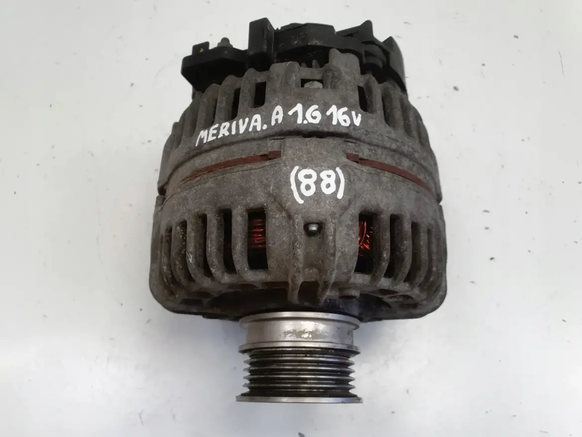 Opel Meriva A 1.6 16V ALTERNATOR 0124425020 ZJ 100A