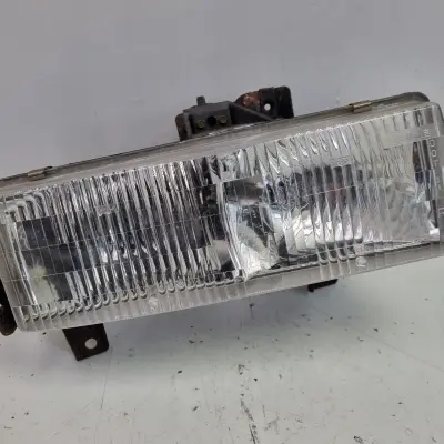 Chevrolet Van G20 PRZEDNIA LAMPA PRAWA prawy przód