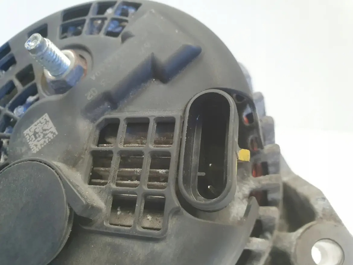 SsangYong Korando III 2.0 D XDI ALTERNATOR A6711540302 140A