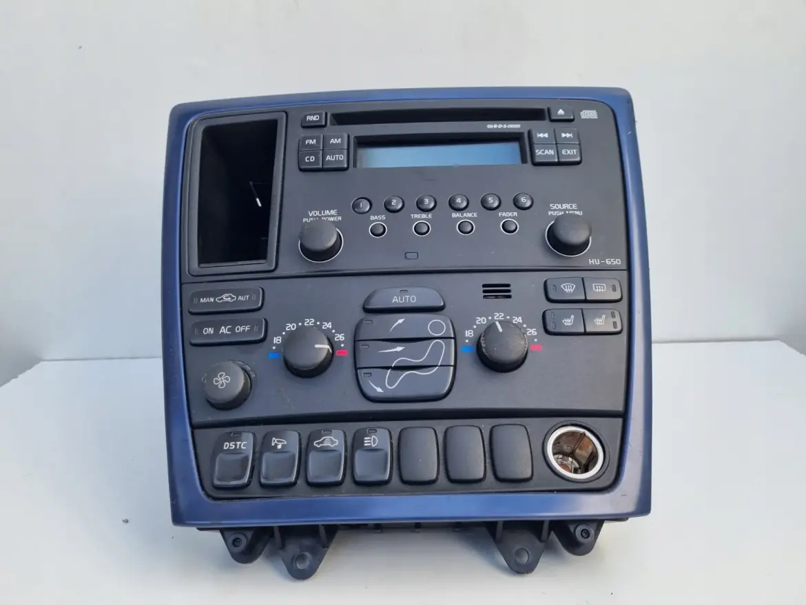 Volvo S60 I V70 II XC70 RADIO CD Radioodtwarzacz HU-650 panel klimatyzacji
