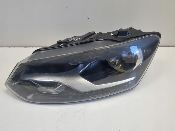 VW Polo V 6R 09-14r PRZEDNIA LAMPA LEWA lewy przód anglik 6R2941007E
