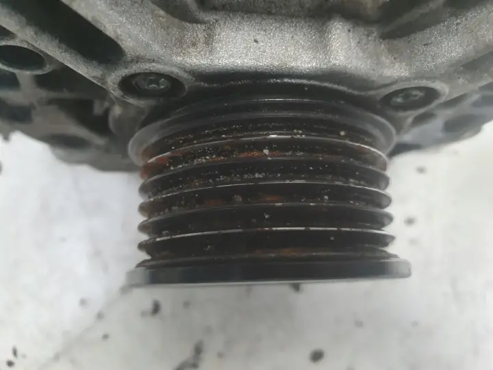 Mercedes SL R230 3.7 B ALTERNATOR