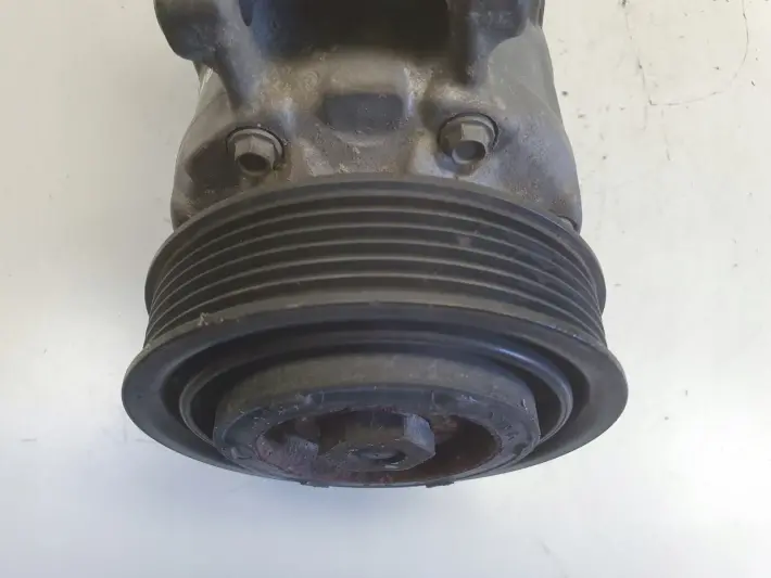 Audi A6 C7 3.0 TDI V6 SPRĘŻARKA KLIMATYZACJI 4G0260805B