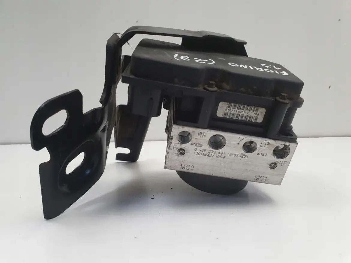 Fiat Fiorino III Qubo Nemo Bipper POMPA ABS 0265232491 51879971