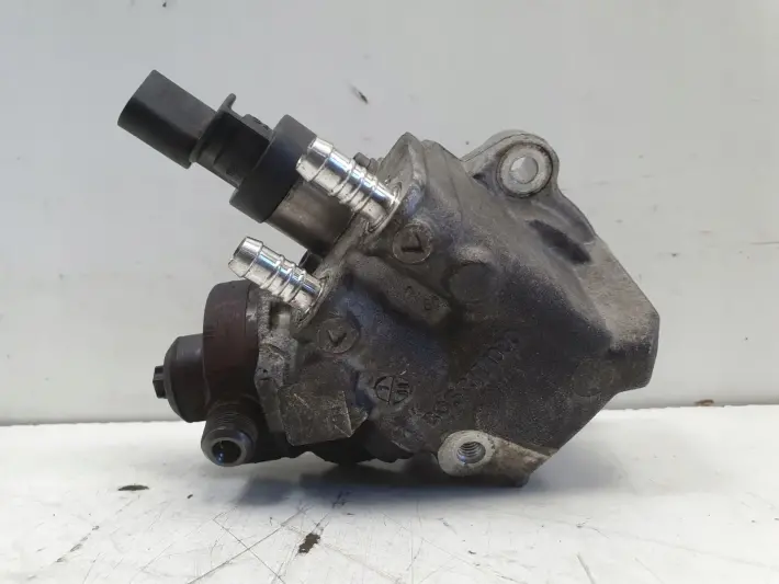 BMW E87 E90 E91 2.0 D N47 POMPA WTRYSKOWA paliwa 0445010506