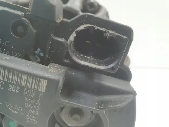 Skoda Rapid 1.2 TSI ALTERNATOR bosch 03C903025F 140A