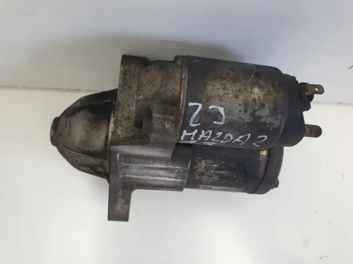 Mazda 2 1.3 16V ROZRUSZNIK M000T32771 oryginał