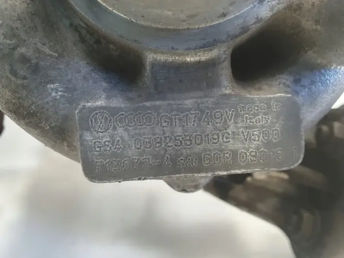 VW Golf IV 1.9 TDI TURBOSPRĘŻARKA turbo 038253019C