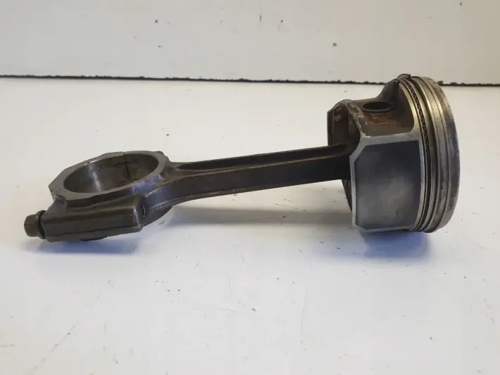 Ford MK3 1.8 16V TŁOK KORBOWÓD CHBA