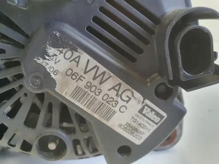 Audi A3 II 8P 2.0 TFSI ALTERNATOR 06F903023C valeo