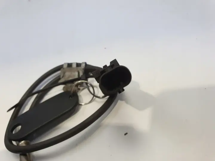 Volvo V70 III XC70 II lift 2.0D D4 CZUJNIK TEMPERATURY SPALIN 31439823