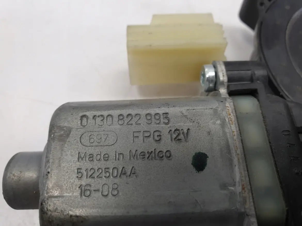 Ford F150 SILNICZEK PRZEDNIEJ SZYBY przód ORYGINAŁ