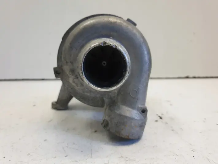 Volvo S60 II 2.0 T TURBO POMPA WODY 31368715 oryginał