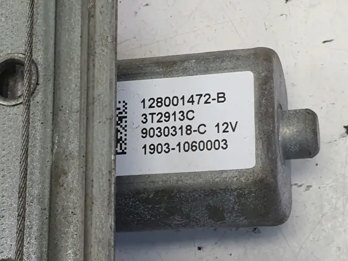 Renault Captur PODNOŚNIK SZYBY lewy tył kierowcy MECHANIZM 128001472B