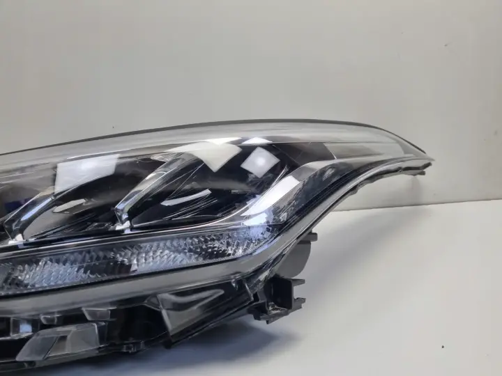 Toyota CHR C-HR LIFT PRZEDNIA LAMPA LEWA lewy przód FULL LED 81150-F4180-00