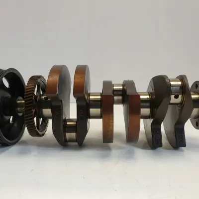 VW Polo IV 1.2 12V WAŁ KORBOWY AZQ 64KM