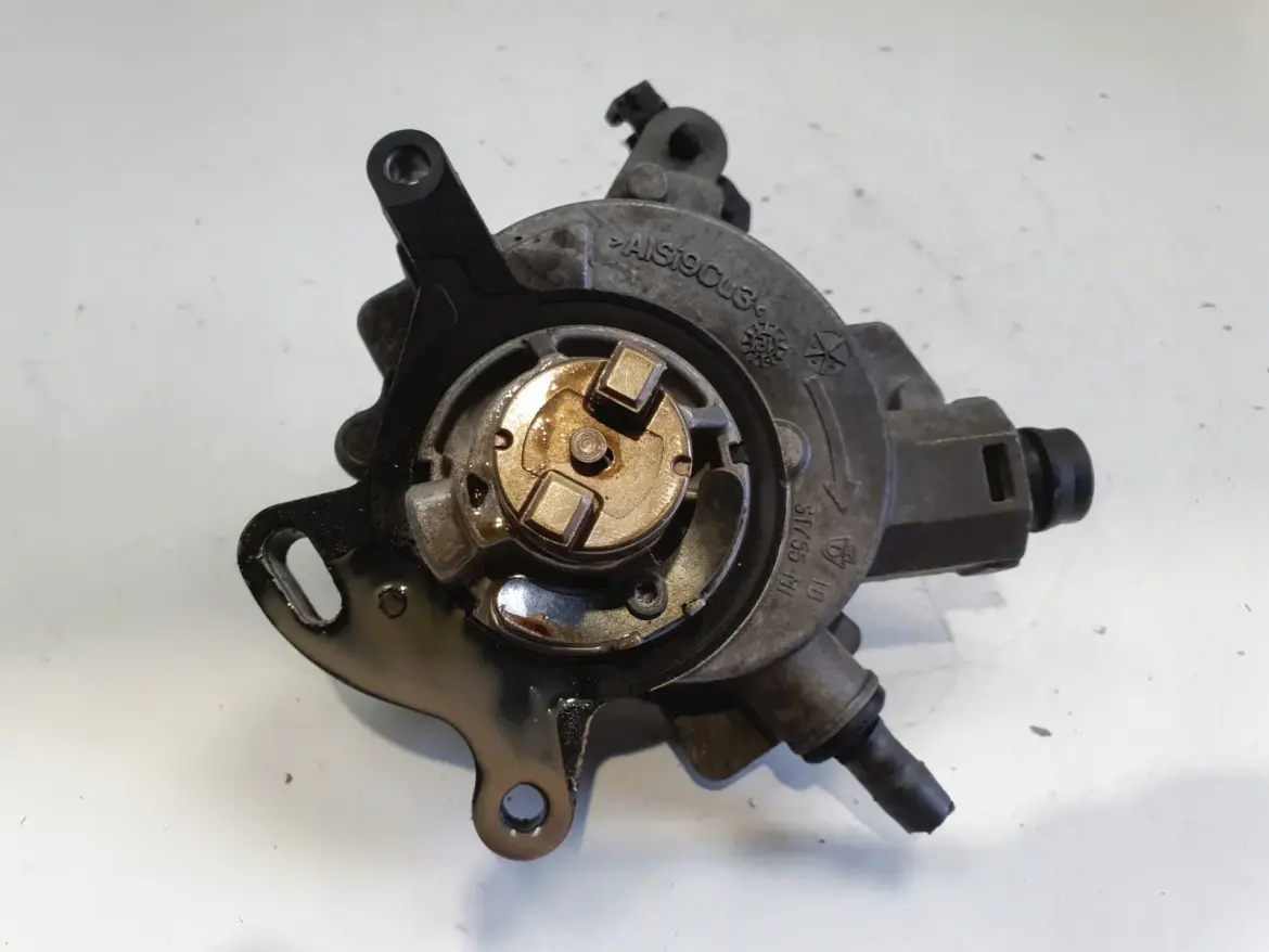 Ford Focus MK3 1.0 EcoBoost POMPA VACUM wakum CM5G-2A451-FA