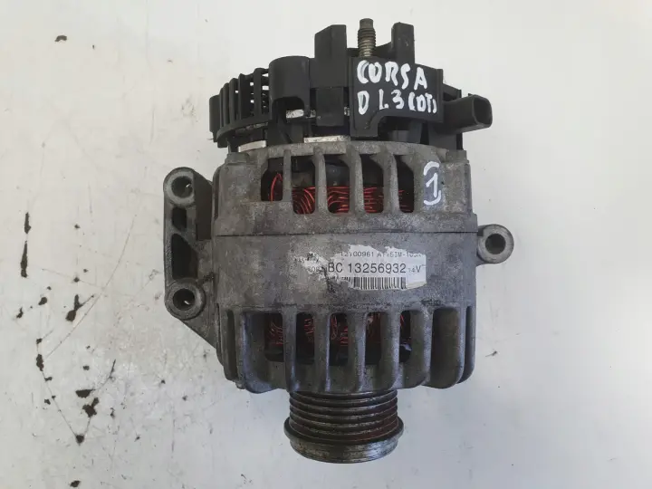 Opel Corsa D 1.3 CDTI ALTERNATOR 13256932