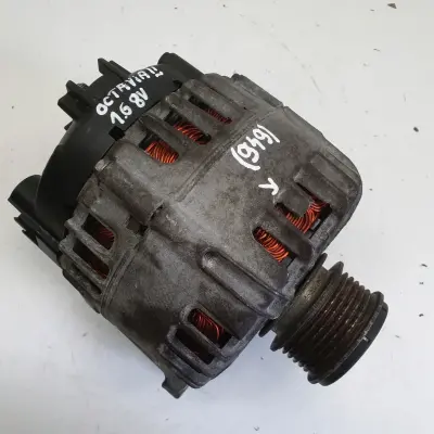 Skoda Octavia II 1.6 8V ALTERNATOR valeo 03L903023F 140A