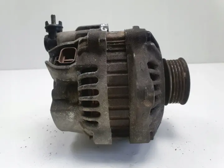 Subaru Legacy II 2.2 B ALTERNATOR 23700AA220 A2T37391