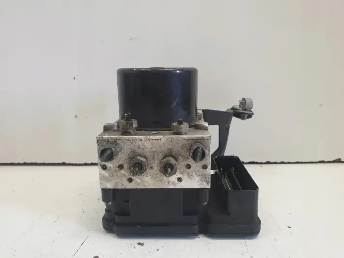 Volvo V70 III S80 II POMPA ABS hamulcowa 31329139