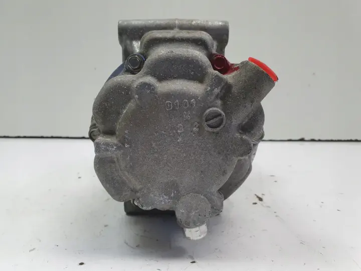 Toyota Corolla E21 SPRĘŻARKA KLIMATYZACJI kompresor 042400-1202