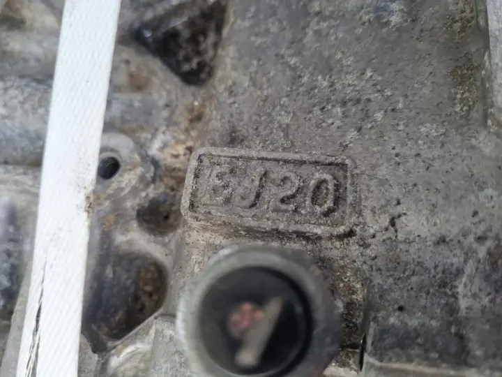 SILNIK KOMPLET Subaru Impreza II GD 2.0 16V EJ20 EJ201 EGR