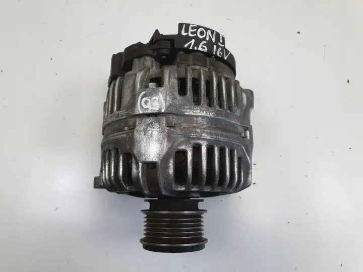 VW Golf IV Seat Leon I 1.9 TDI ALTERNATOR 038903023K 70A