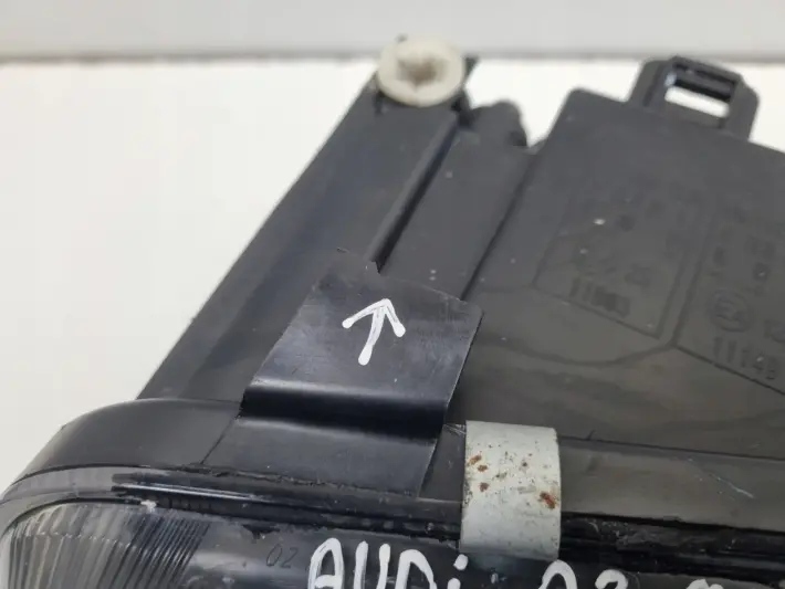 Audi A3 LIFT 00-03r PRZEDNIA LAMPA LEWA lewy przód anglik DEPO