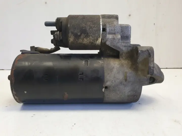 Volvo S60 V70 2.4 D5 ROZRUSZNIK bosch 0001109398