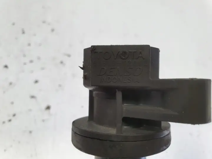 Toyota Aygo Yaris II 1.0 12V 1KR CEWKA ZAPŁONOWA 90919-T2002