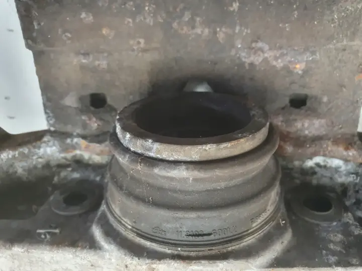 Volvo S80 II V70 III PRZEDNI ZACISK HAMULCOWY prawy przód 316 mm 946