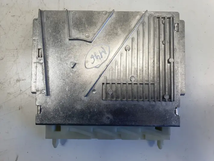 Volvo S60 V70 S80 2.4 D5 KOMPUTER SKRZYNI sterownik P30735493 1T0101C00
