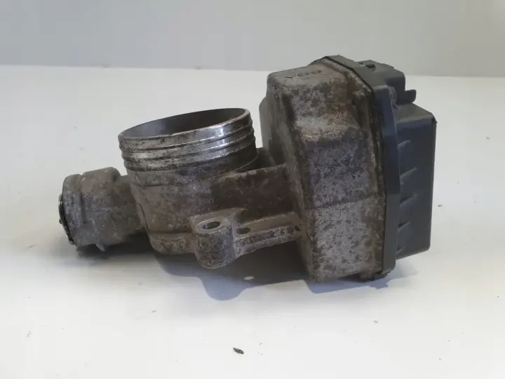 Peugeot 206 1.4 8V PRZEPUSTNICA 9640796280