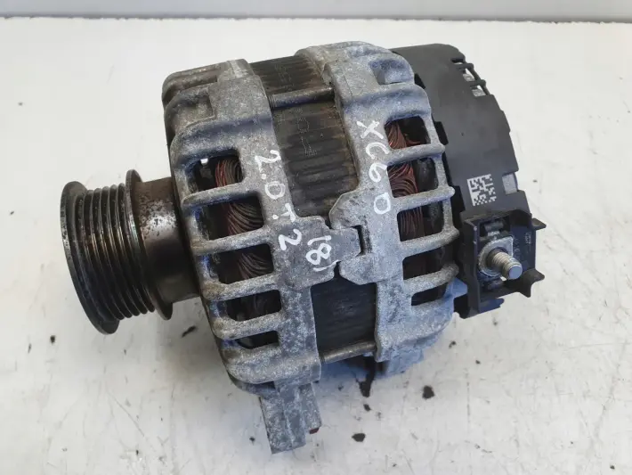 Volvo XC60 2.0 T TURBO ALTERNATOR 30644945