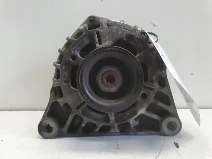 Peugeot 206 2.0 16V ALTERNATOR valeo