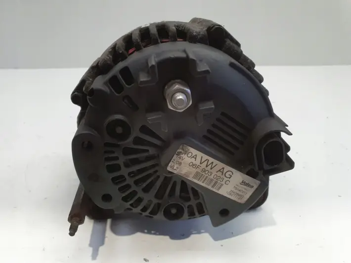 VW Golf V 1.9 TDI ALTERNATOR valeo 06F903023C 140A