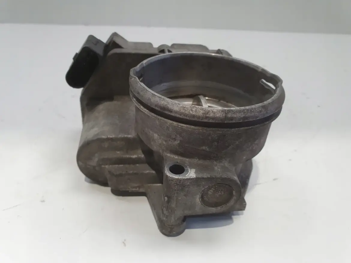 Audi A3 II 8P 1.9 TDI PRZEPUSTNICA 03G128063 V100