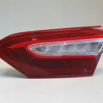 Toyota CAMRY VIII 8 2019r LED TYLNIA TYLNA LAMPA LEWA lewy tył