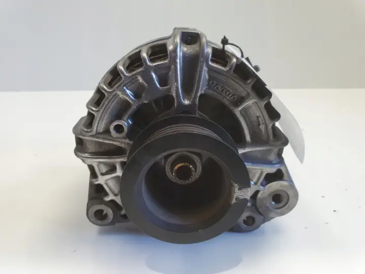 Volvo V90 II 2.0 D3 ALTERNATOR 30659580