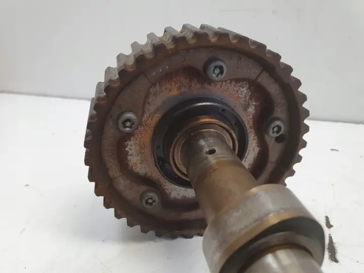 Citroen C4 1.4 16V WAŁEK ROZRZĄDU ssący KOŁO FAZ 9646939380