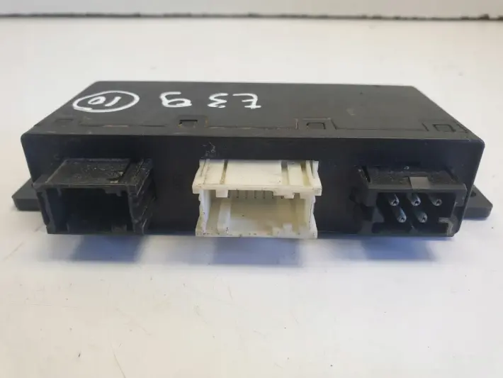 BMW E39 PRAWY MODUŁ DRZWI 6904245
