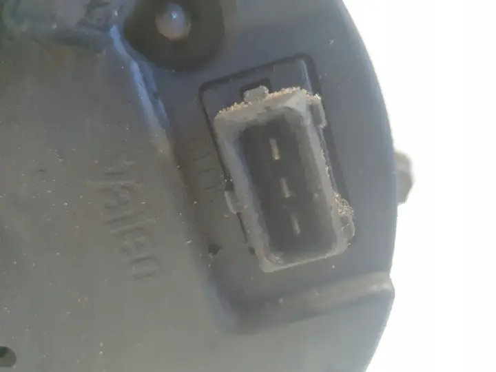 BMW X5 3.0 D ALTERNATOR 7792093