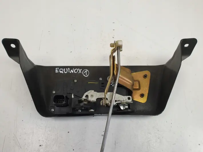 Chevrolet Equinox ZAMEK KLAPY BAGAŻNIKA