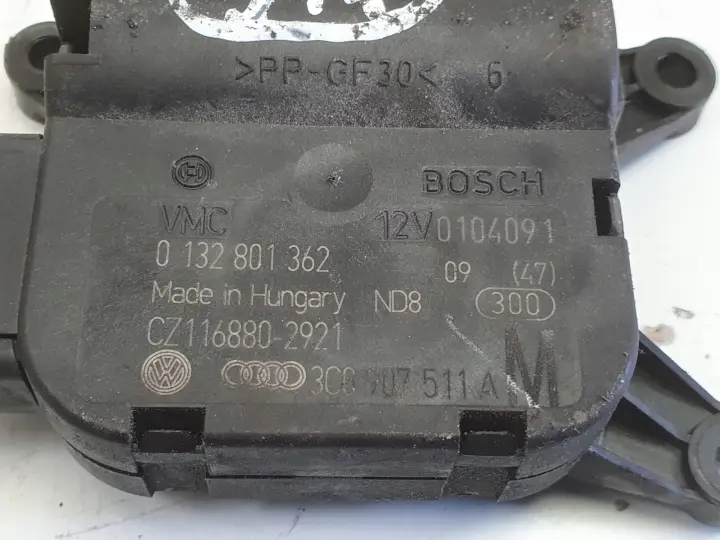 Vw Passat B6 SILNICZEK NAGRZEWNICY moduł 3C0907511A