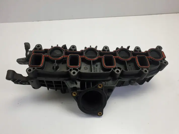 VW Passat B6 2.0 TDI KOLEKTOR SSĄCY 1030965S03