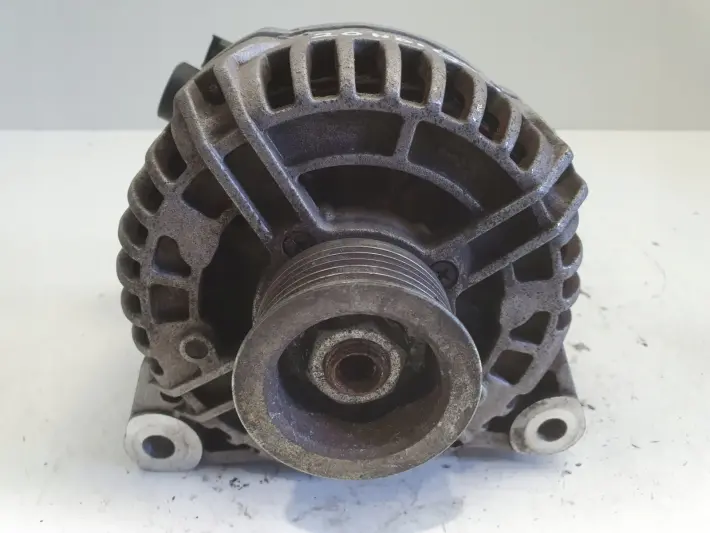 Peugeot Partner 2.0 HDI ALTERNATOR 23227N