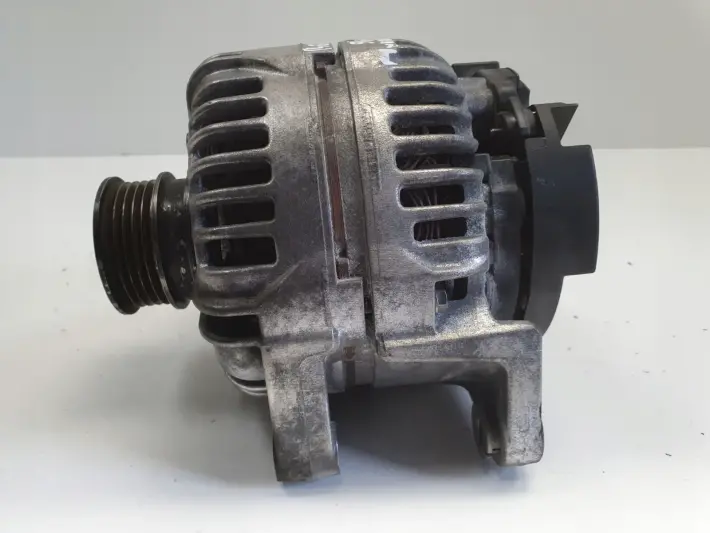 Opel Astra III H 1.6 16V ALTERNATOR 0124425050 bosch 120A