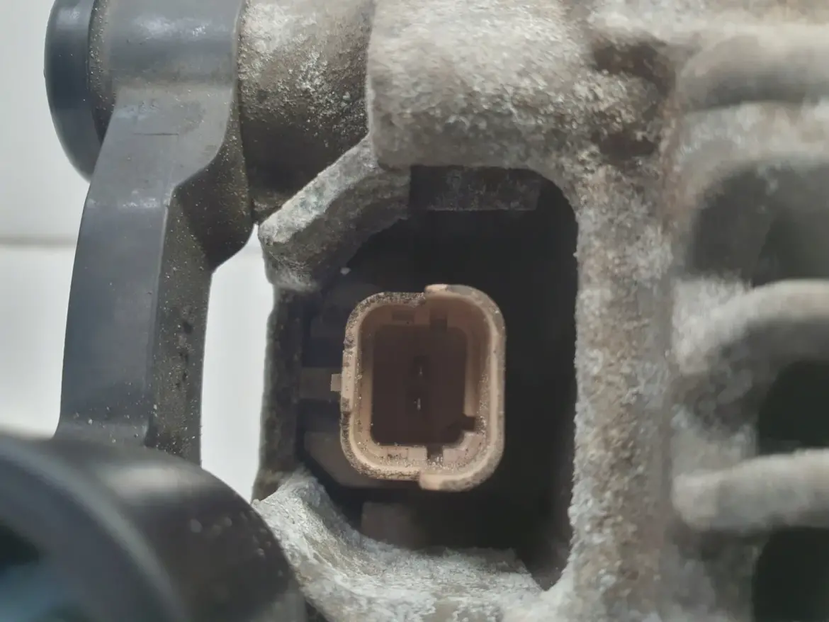 Citroen C5 I 2.0 HDI ALTERNATOR 9654752880